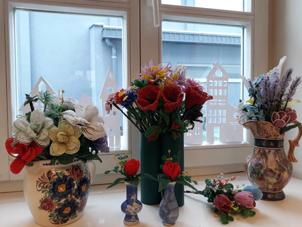 Izložba cvijeća od perlica