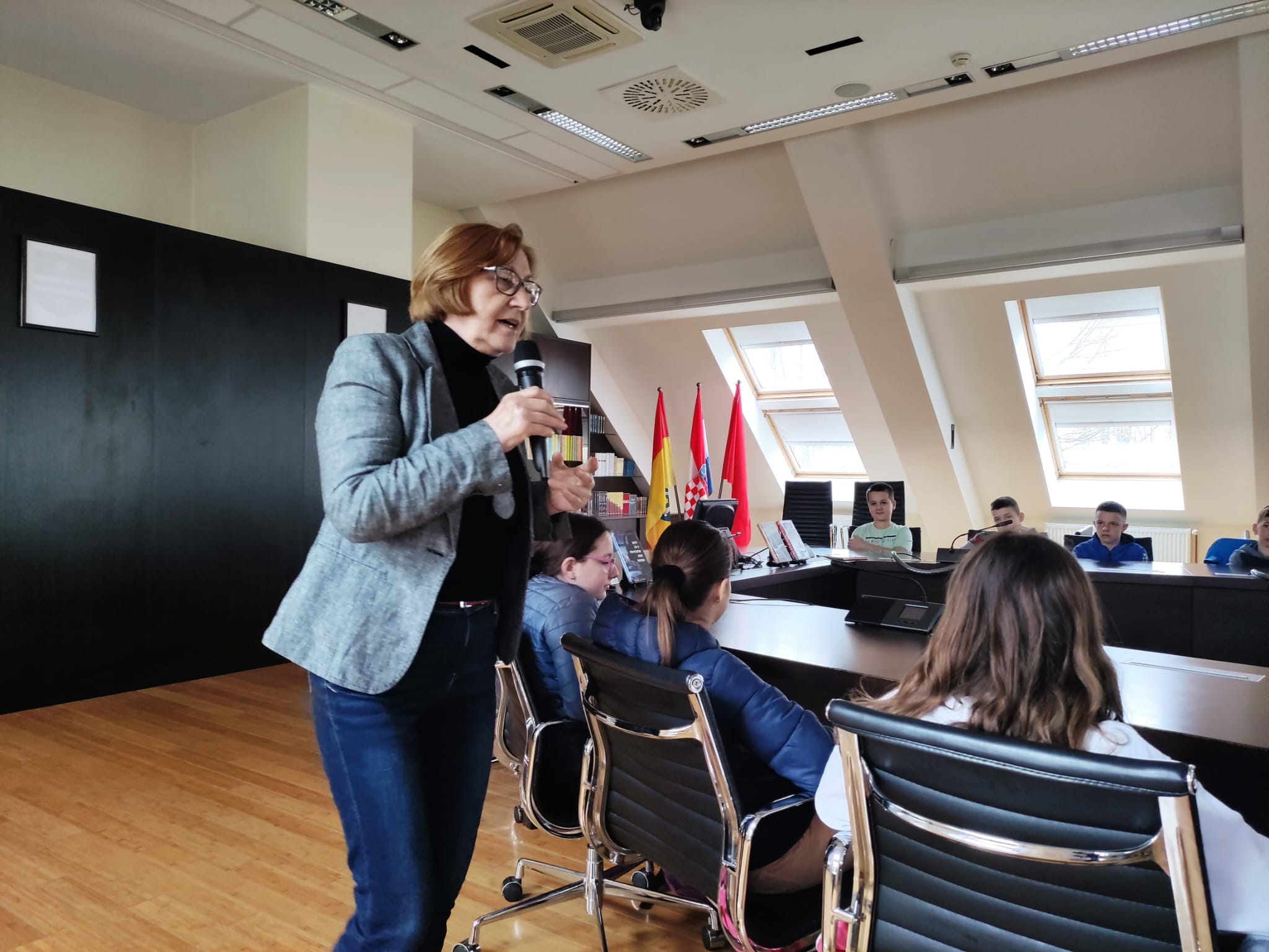 Održan književni susret s Jasminkom Tihi-Stepanić