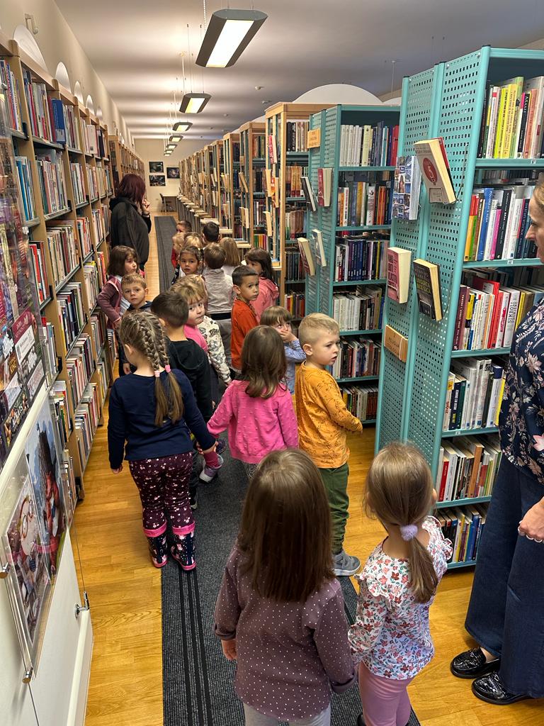 “Bubamare” u posjetu Knjižnici
