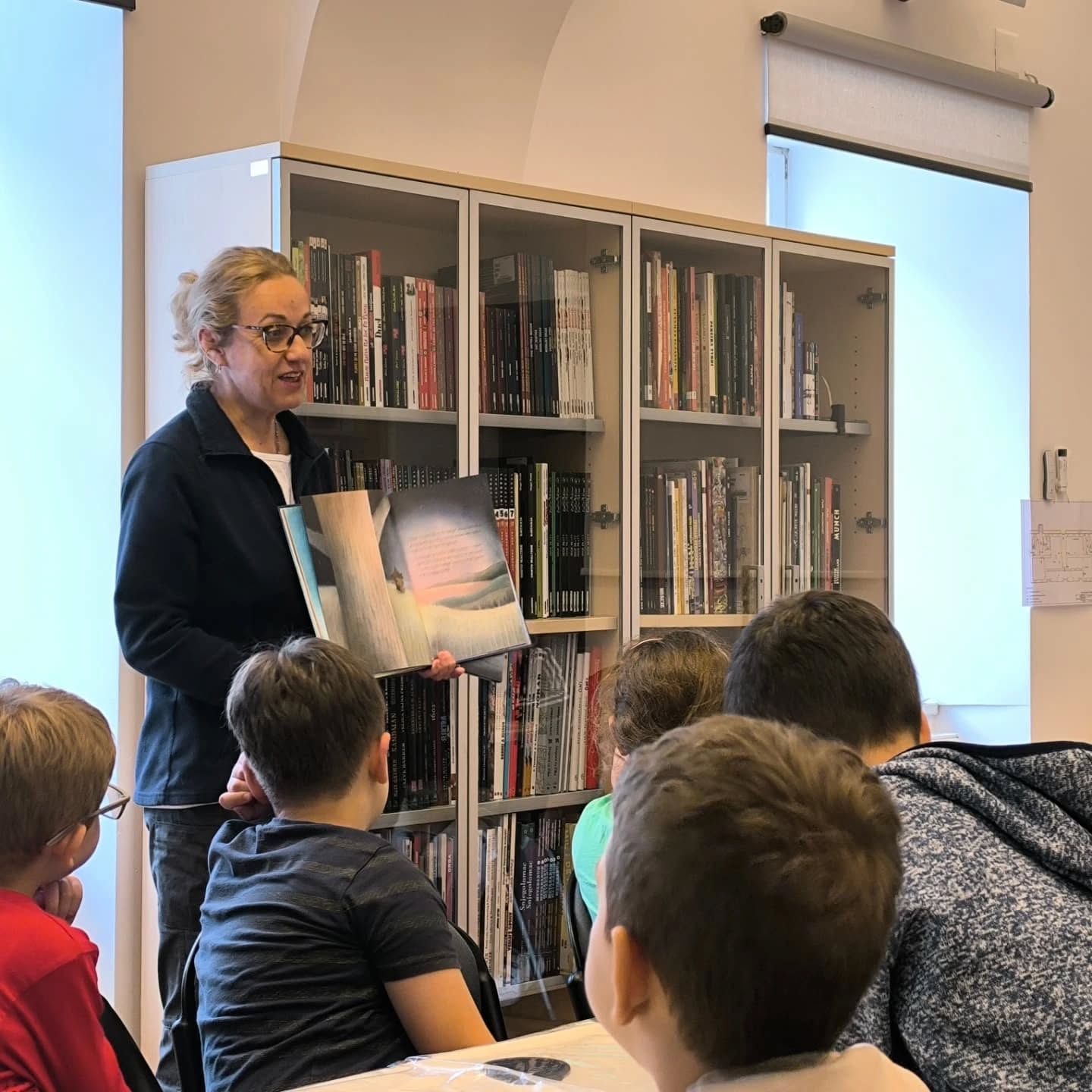 Književni susret i likovna radionica s Dubravkom Kolanović Matičić