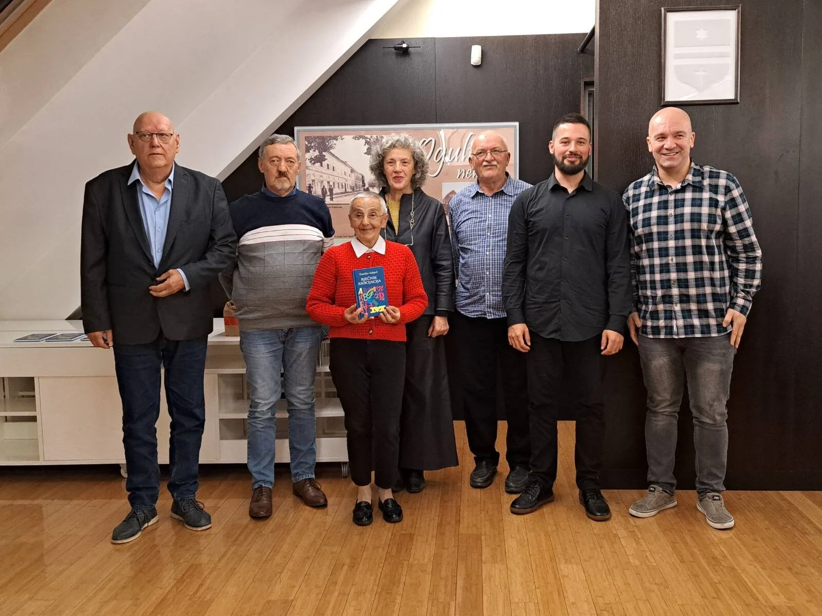 Predstavljena zbirka pjesama Tomislava Salopeka